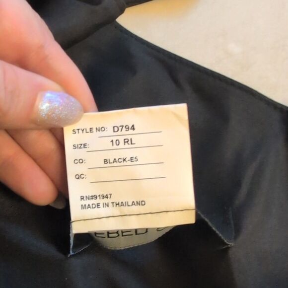 NWT Alfred Sung Bow One-Shoulder Satin Trumpet Gown Black Size 10 - Picture 7 of 14